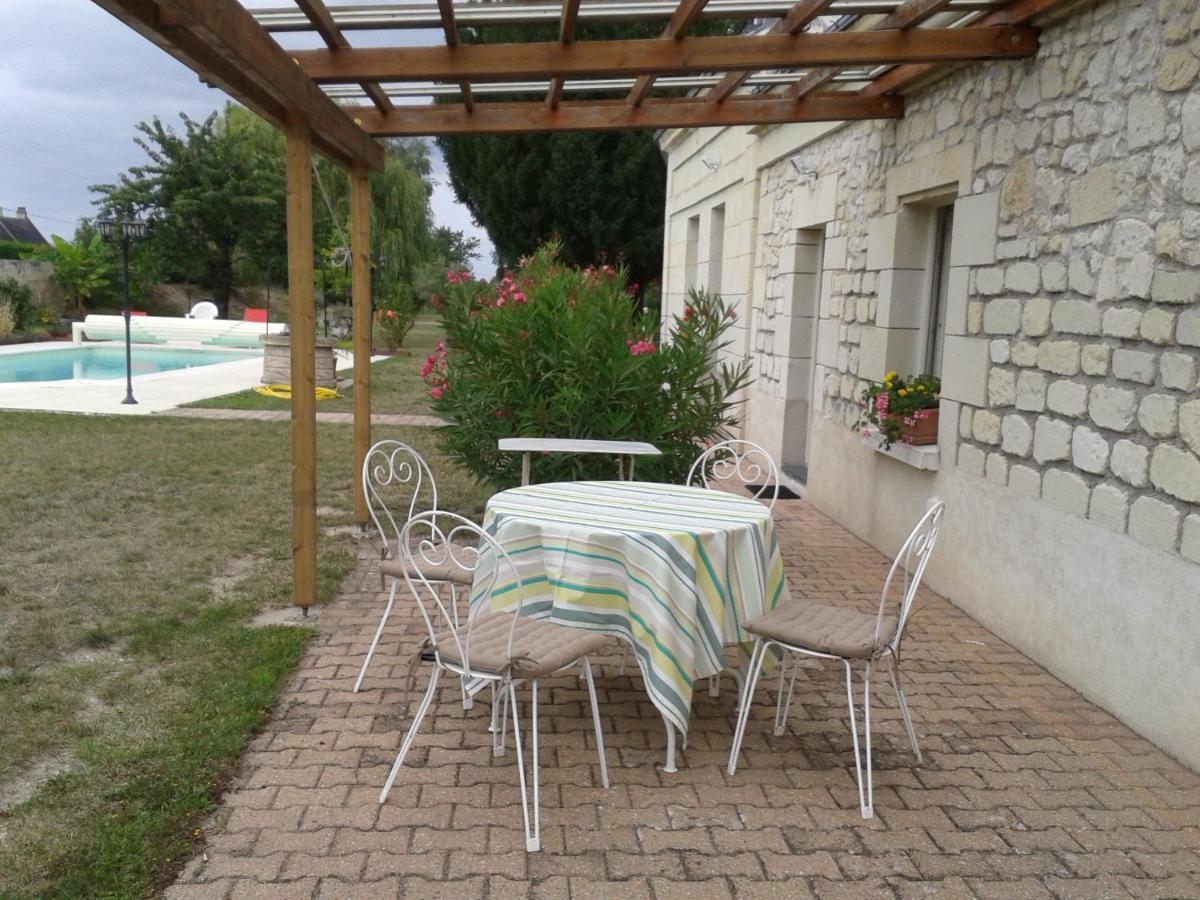 La Recre Bed & Breakfast Restigné Exterior foto