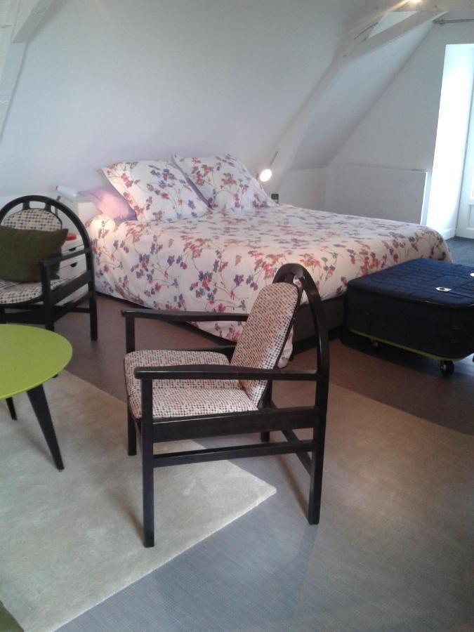 La Recre Bed & Breakfast Restigné Exterior foto